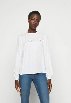 ONLY Tall ONLPELIA LIFE DOT BLOUSE TALL - Blouse - Cloud Dancer