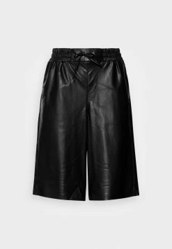 ONLY Tall ONLSOFIA - Shorts - Black