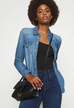 ONLY Tall ONLROYA LIFE SWEET - Flared Jeans - Dark Blue Denim -ONLY Tall Shop b214f8adc2664b248900d6955b68ec25