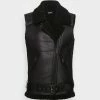 ONLY Tall ONLLIS BOND WAISTCOAT - Waistcoat - Black 2 ONLY Tall ONLLIS BOND WAISTCOAT - Waistcoat - Black -ONLY Tall Shop b23ca72bb01b4f2c9433d7aa9f89f5c7