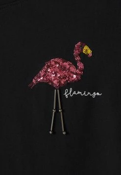 ONLY Tall ONLKITA SUMMER - Print T-shirt - Black -ONLY Tall Shop b4f00a7a105a4e40a8b92b32204c9c3b