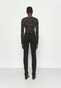 ONLY Tall ONLFENJA LIFE CROP CARDIGAN - Cardigan - Black -ONLY Tall Shop b54648cd75514b35ad73027ec7cc9ae2