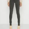 ONLY Tall ONLCORAL LIFE - Jeans Skinny Fit - Black Denim -ONLY Tall Shop b547bd1111684c08a9cf78db3c2e348a