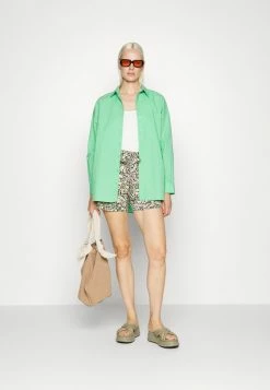 ONLY Tall ONLFREDERIKKE BELT - Shorts - Cloud Dancer/yellow -ONLY Tall Shop b8b5b97697c5405a813ef722bb9e999d