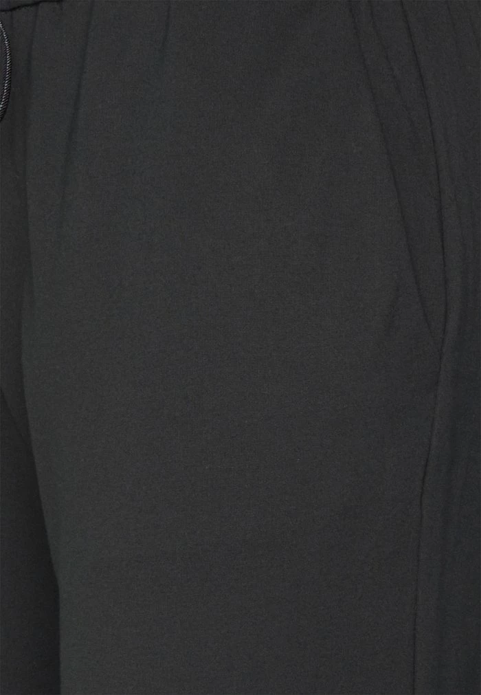 ONLY Tall ONLPOPTRASH KELDA LIFE PULL - Tracksuit Bottoms - Black 5 ONLY Tall ONLPOPTRASH KELDA LIFE PULL - Tracksuit Bottoms - Black - Image 3