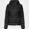 ONLY Tall ONLTAHOE HOOD JACKET - Light Jacket - Black -ONLY Tall Shop bc8eae42aeb64228b45d9a5a0bbcabbb
