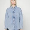 ONLY Tall ONLASPEN LIFE - Button-down Blouse - Medium Blue Denim 1 ONLY Tall ONLASPEN LIFE - Button-down Blouse - Medium Blue Denim -ONLY Tall Shop bcaddb37b34f4310aaa0b07fd3edab7e