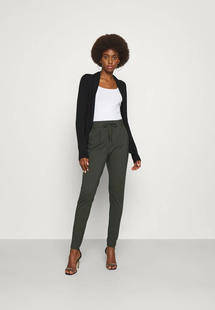 ONLY Tall ONLPOPTRASH LIFE EASY PANT - Tracksuit Bottoms - Peat 4 ONLY Tall ONLPOPTRASH LIFE EASY PANT - Tracksuit Bottoms - Peat - Image 2