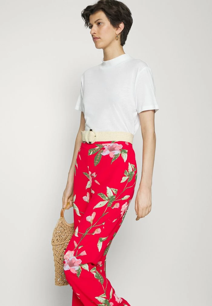 ONLY Tall ONLNOVA LUX ALBA PALAZZO PANT - Trousers - Chinese Red India 6 ONLY Tall ONLNOVA LUX ALBA PALAZZO PANT - Trousers - Chinese Red India - Image 4