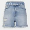 ONLY Tall ONLROBYN VINTAGE - Denim Shorts - Light Blue Denim -ONLY Tall Shop c3ceeaf5bcdf4e1290a03865eaa8f4f6