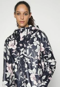 ONLY Tall ONLELLEN RAINCOAT - Waterproof Jacket - Night Sky -ONLY Tall Shop c74cde28efbc48b5958e2e51e763657a