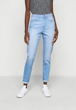 ONLY Tall ONLVENEDA LIFE MOM - Slim Fit Jeans - Light Blue Denim