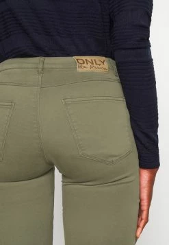 ONLY Tall ONLMIRINDA - Trousers - Kalamata 13 ONLY Tall ONLMIRINDA - Trousers - Kalamata -ONLY Tall Shop c8c9960db84c41c38e1c7672453d544d