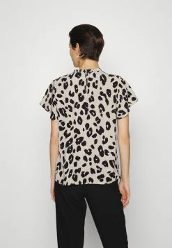 ONLY Tall ONLJULIA LIFE CAP SLEEVE - Blouse - Trench Coat -ONLY Tall Shop cc98a73cfb304481944650ba30db7a33