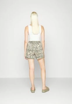 ONLY Tall ONLFREDERIKKE BELT - Shorts - Cloud Dancer/yellow -ONLY Tall Shop d17b0accee994689b6173dacff026f98