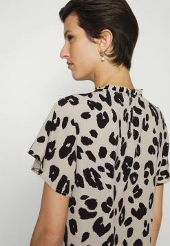 ONLY Tall ONLJULIA LIFE CAP SLEEVE - Blouse - Trench Coat -ONLY Tall Shop d57be60f5f3944fdb155e34f252a2dba