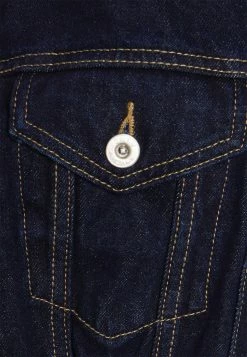 ONLY Tall ONLJAGGER LIFE PLEAT JACKET - Denim Jacket - Dark Blue Denim 7 ONLY Tall ONLJAGGER LIFE PLEAT JACKET - Denim Jacket - Dark Blue Denim -ONLY Tall Shop dc4e46561d0c4865bf74ab58e629170e