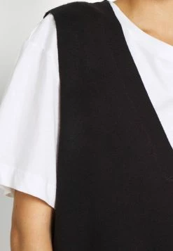 ONLY Tall ONLDALLAS V-NECK VEST - Jumper - Black 11 ONLY Tall ONLDALLAS V-NECK VEST - Jumper - Black -ONLY Tall Shop de9c3b069a5f4d75b686b26ecd3fa282