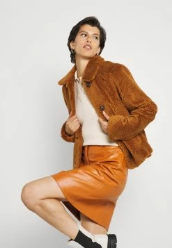 ONLY Tall ONLEMILY JACKET - Light Jacket - Caramel Café 11 ONLY Tall ONLEMILY JACKET - Light Jacket - Caramel Café -ONLY Tall Shop e29046dd6d9a484bb3fe657b4b07c35d