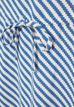 ONLY Tall ONLNOVA LIFE CONNIE BALI DRESS - Day Dress - Eggnog/blue -ONLY Tall Shop e54fbf1e7cf143a7a065bfc697ae9995