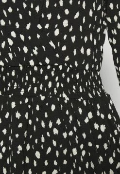 ONLY Tall ONLPELLA WRAP DRESS - Day Dress - Black -ONLY Tall Shop e872544dbf2a46adb771da30c12cb739