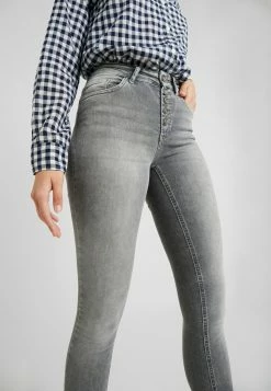 ONLY Tall ONLBLUSH - Jeans Skinny Fit - Grey Denim -ONLY Tall Shop e9e9ba42fe0443da98dbd83e6b76ce3b