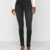 ONLY Tall ONLBLUSH LIFE - Jeans Skinny Fit - Black -ONLY Tall Shop f4b6b32a95844fde842a81a10925d18f