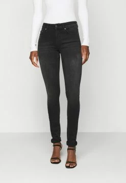 ONLY Tall ONLBLUSH LIFE - Jeans Skinny Fit - Black
