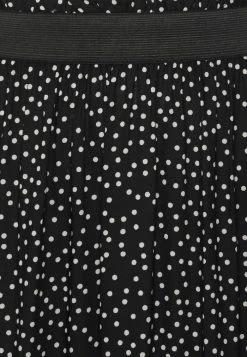 ONLY Tall ONLVENEDIG - Maxi Skirt - Black -ONLY Tall Shop f7e50197d5774394b96da6a3c6e6a75f