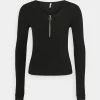 ONLY Tall ONLKAYLEE LIFE ZIP - Long Sleeved Top - Black